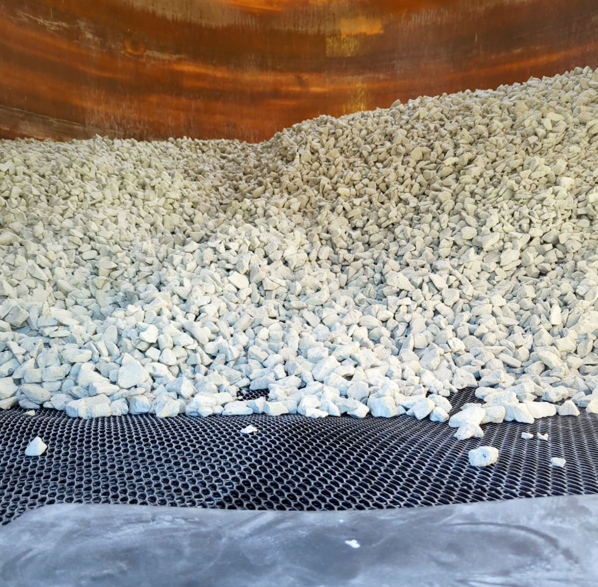 Cell-Max media inside the Bio-Scrubber